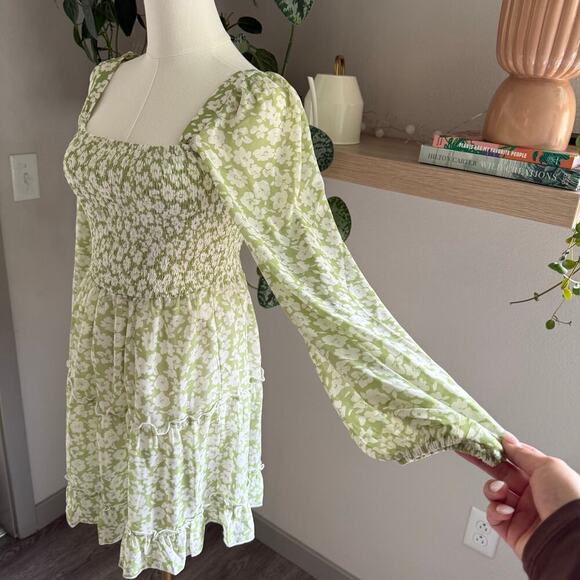 Lulus Green Floral Smocked Tiered Long Sleeve Mini Dress M Coquette Cottage - Picture 3 of 8